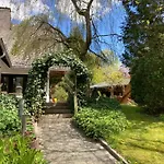 Bed & Breakfast Walhalja 4*