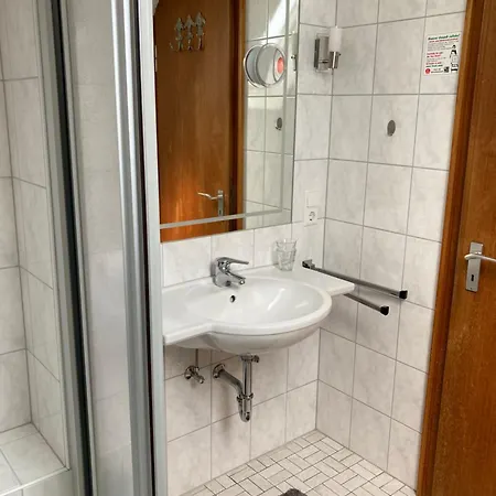 B&B Walhalja 슈말렌부르크